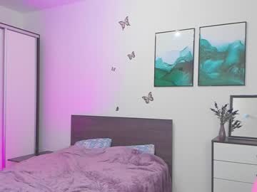 webcam girl kriss_muv capture image #3681642
