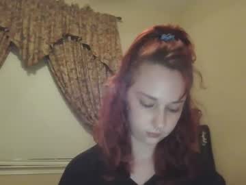 webcam girl lildirtyredd capture image #5540435