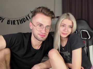 webcam couple dominant_family capture image #2058422