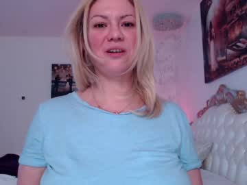 webcam girl kiradivine capture image #1629384