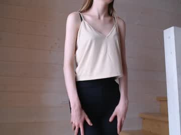 webcam girl princess__aurora capture image #5156970