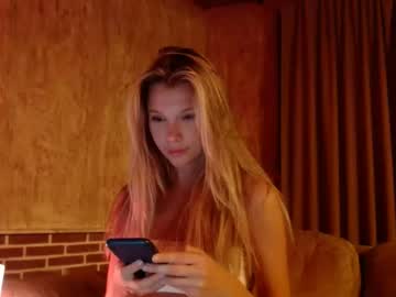 webcam girl bitter_moon capture image #3451480