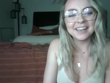 webcam girl 1delicate_angel capture image #2859100