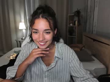 webcam girl ella_flare capture image #3563729