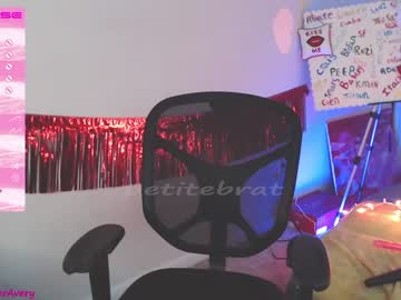 webcam girl petitebrat capture image #5205851