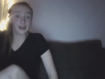 webcam girl kristycreme capture image #2418105
