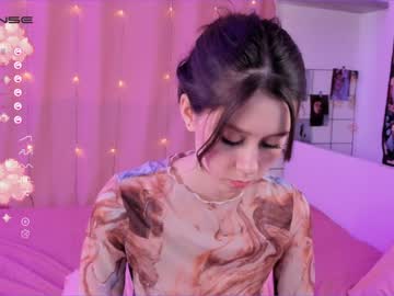 webcam girl alliesmiths capture image #3301302