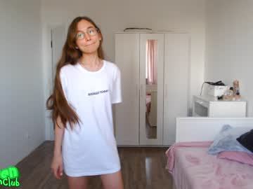 webcam girl ambertan1 capture image #3074286