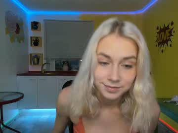 webcam girl leila_moors capture image #583764