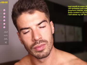 webcam man mr_evans_official capture image #561244