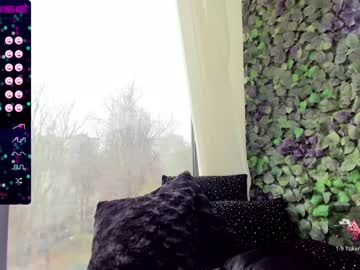 webcam girl sassyt33n capture image #5301492