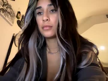 webcam girl skyyefox capture image #5486088
