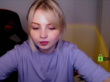 webcam girl shy_blondiee capture image #5219772