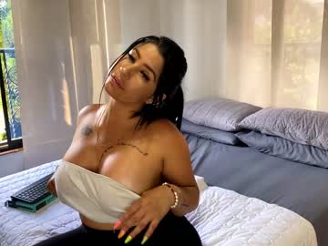 webcam girl amy_queen7 capture image #3277480