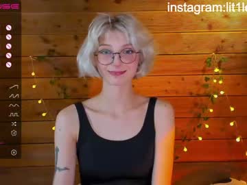webcam girl lit1le_kitty_ capture image #3737734