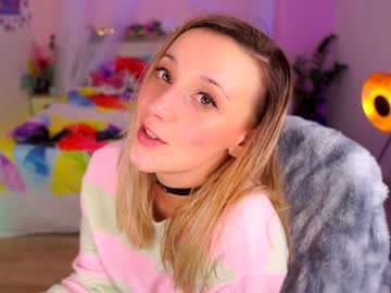 webcam girl juicyandthepussyblvd capture image #1749789