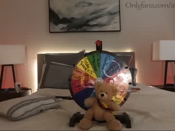 webcam couple ari_lovexo capture image #2253248