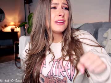 webcam girl x_lily_x capture image #4406194