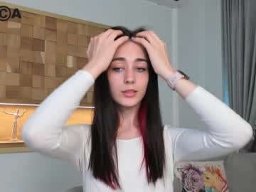 webcam girl ronn1ee capture image #3233038