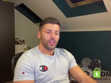 webcam man rogan1604 capture image #2146162