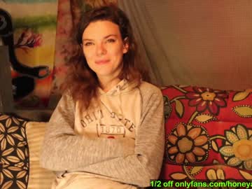 webcam couple honeyand_thebear capture image #386807