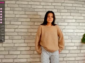 webcam girl carolynjacquelins capture image #4397563