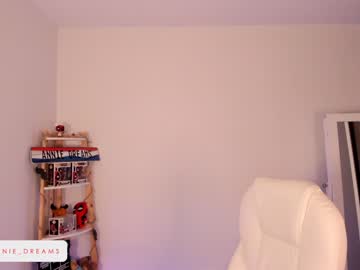 webcam girl annie_dreams capture image #349367