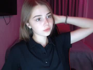 webcam girl tripleprinces capture image #4021043