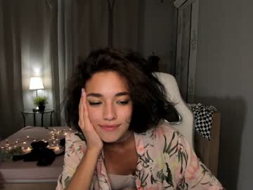 webcam girl ella_flare capture image #3659567