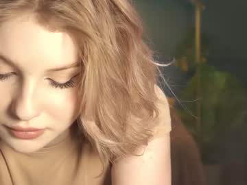 webcam girl nicole_soft capture image #3245892