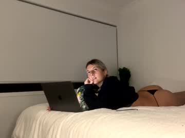 webcam girl maisybxox capture image #5604888