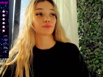 webcam girl sassyt33n capture image #5263069