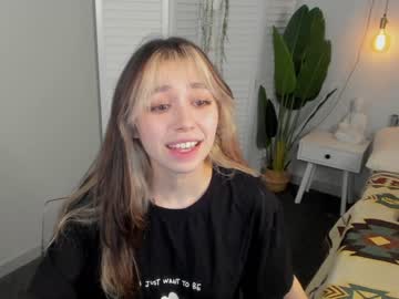 webcam girl y_u_m_i_k_a capture image #4316284