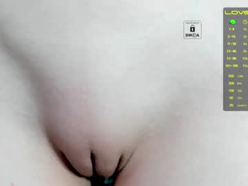 webcam girl _witch__ capture image #1312108