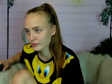 webcam girl yourvirusangel capture image #3626054