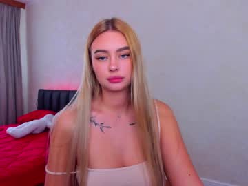 webcam girl 8a8y_nura capture image #5011765