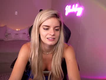 webcam girl blondiekayy capture image #4167132