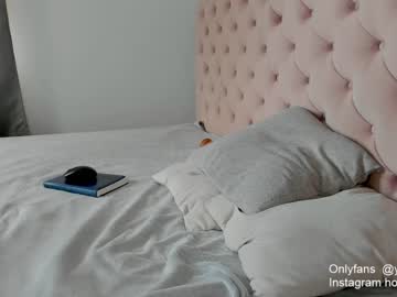 webcam girl cbhotblonde capture image #2421018