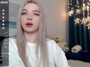 webcam girl small_blondee capture image #2178068