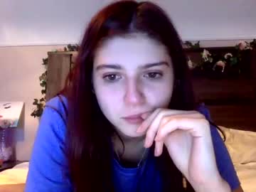 webcam girl universitybabyxoxo capture image #4650970