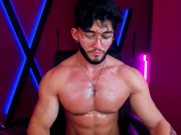 webcam man merlin_muscular capture image #5563752