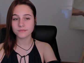 webcam girl valerie_shine capture image #354540