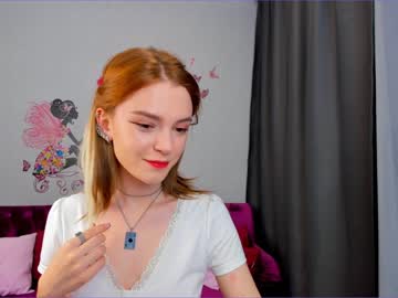 webcam girl cyber__love capture image #4440773