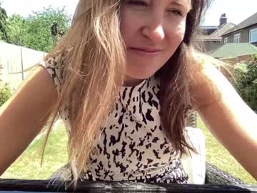 webcam girl eatmypie69 capture image #2938224