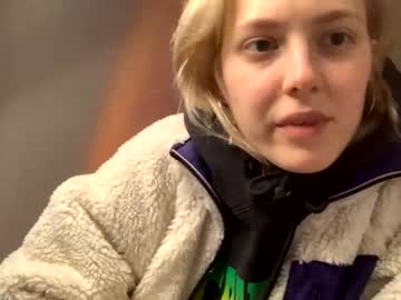 webcam girl holydori capture image #2078752