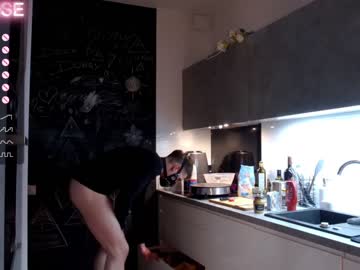 webcam girl careful_i_bite capture image #5342977