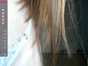 webcam girl alisa_foxxx capture image #4885922