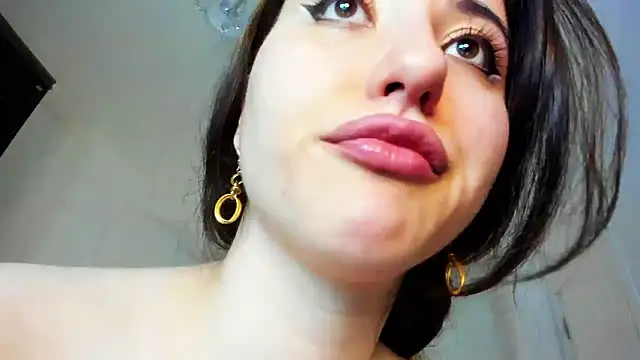 Stripchat sex cam seloriya