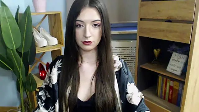 Stripchat sex cam LeahDesire