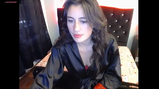 Stripchat sex cam Nina_1628